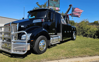 How Heavy-Duty Tow Trucks Recover Semi-Trucks and Commercial Vehicles